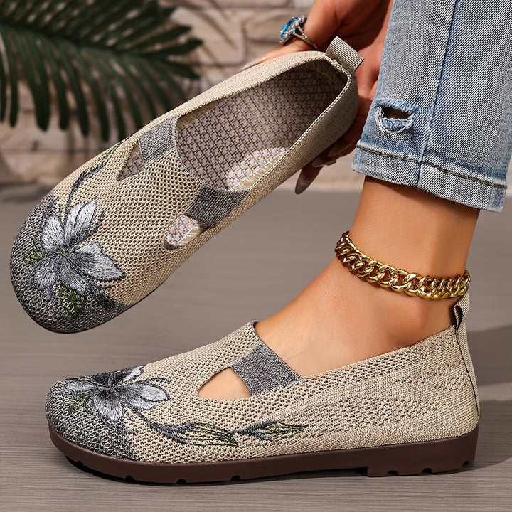 Chic Embroidered Women's Breathable Shoes