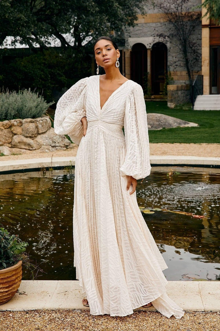 Florie | Elegant Long V-Neck Dress