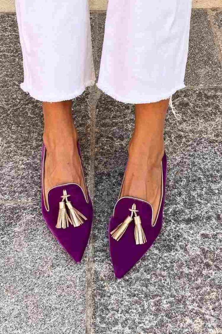 LOAFER WITH ELEGANT TASSEL