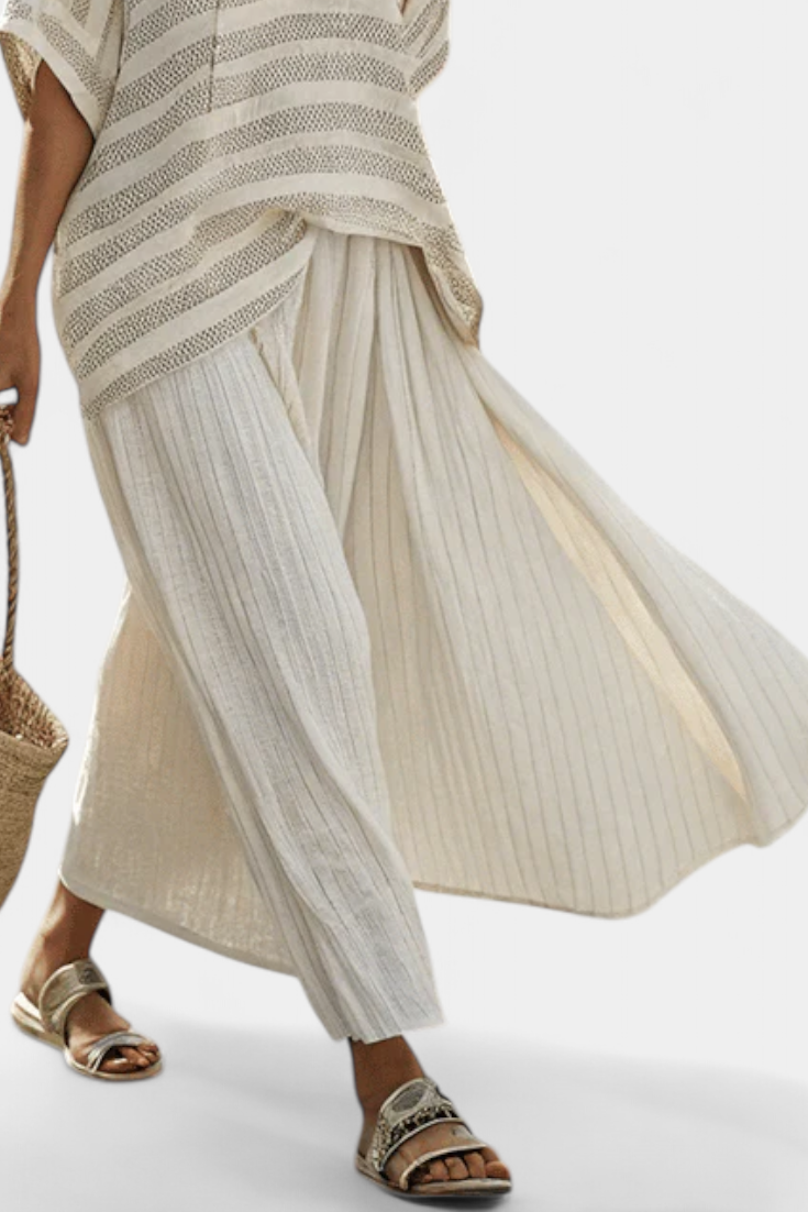 Graziella – natural bamboo striped top and fluid linen trousers