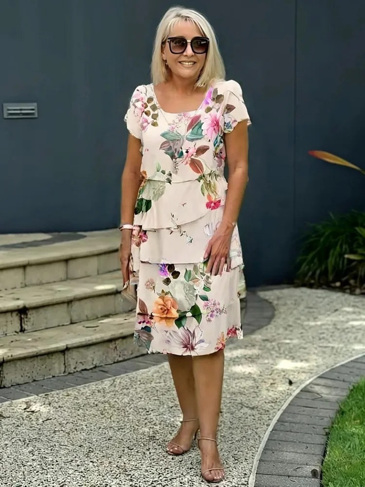 Emily™ – Elegant Maxi Dress with Flowers