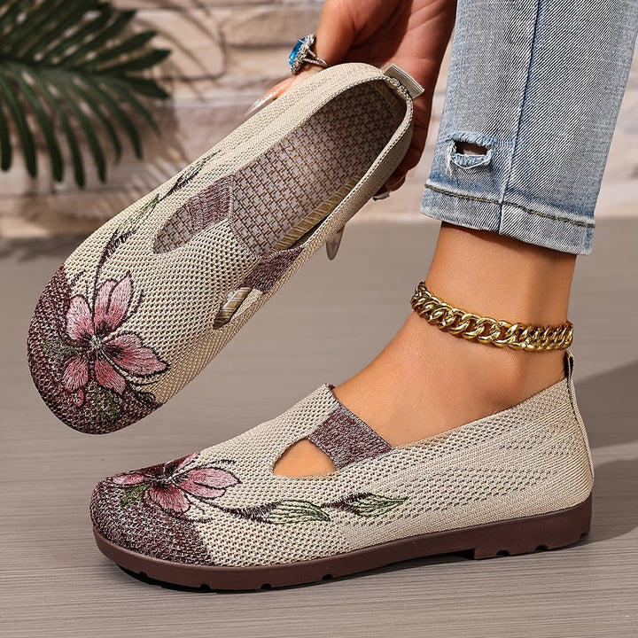 Chic Embroidered Women's Breathable Shoes