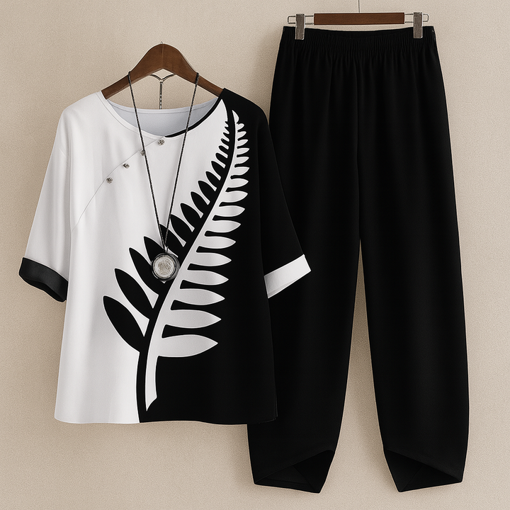 Women's Two-Piece Set with Round Neck and Short Sleeve