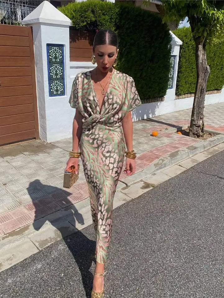 CLARANDRA™ - MIDI DRESS IN COPPER