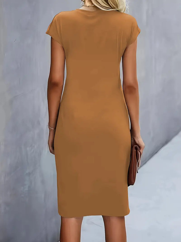 Katrien – Elegant Midi Dress with a Flattering Fit