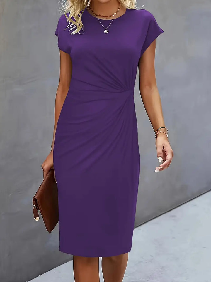 Katrien – Elegant Midi Dress with a Flattering Fit
