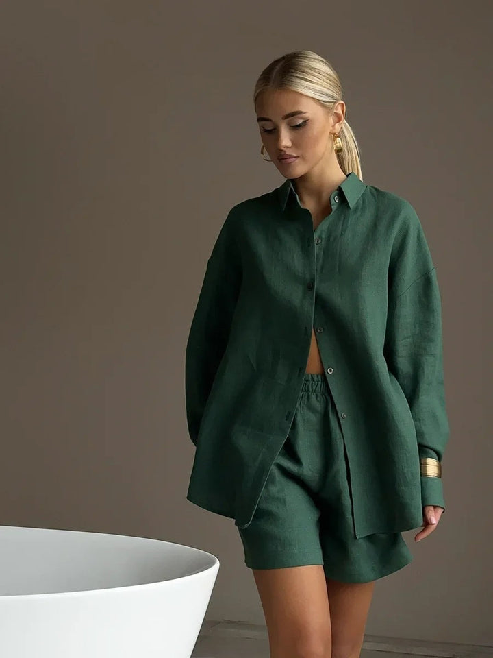Women's Set with Buttons and Long Sleeves