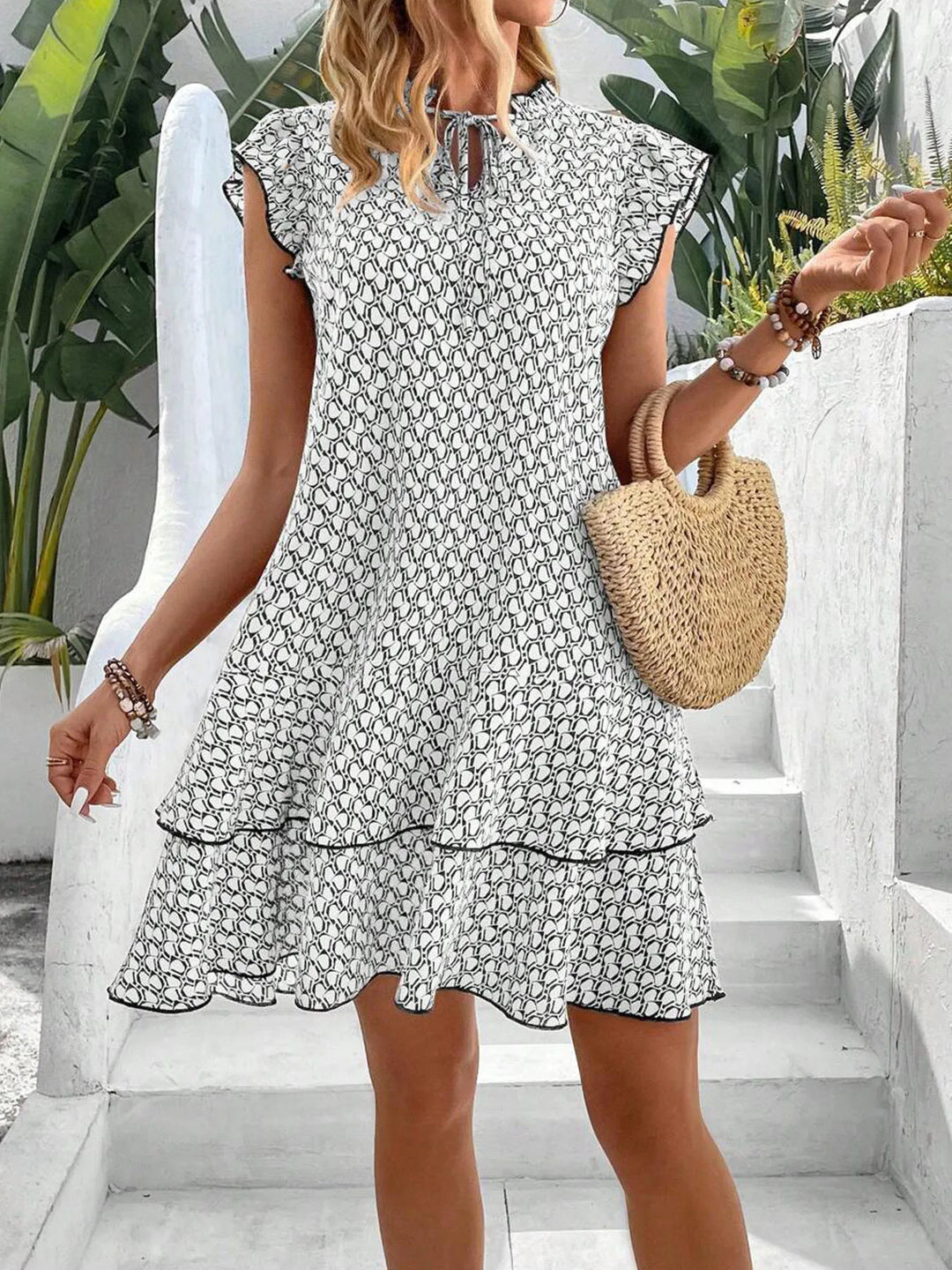 Bonnie - Classic Elegant Dress