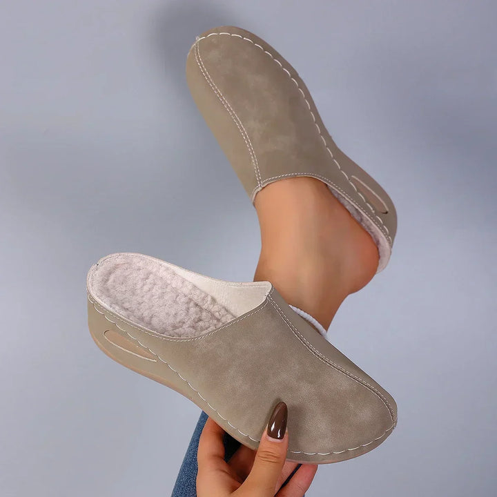 Rosie™ Cozy Orthopedic Slippers