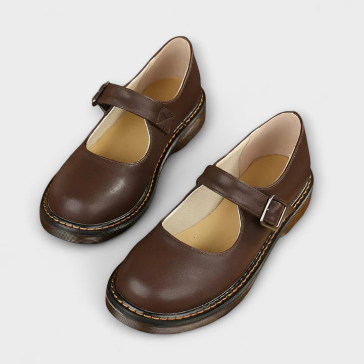 Women's Vintage Mary Jane Shoes – Classic Shoes with Straps and Comfort Sole