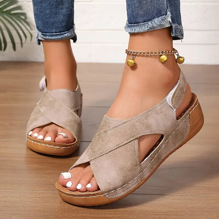 Women's Cushioned Open-Toe Vintage Sandals