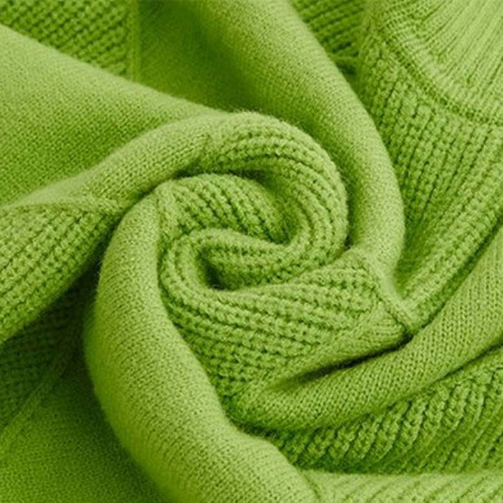 Charlotte – Stylish High-Neck Jumper