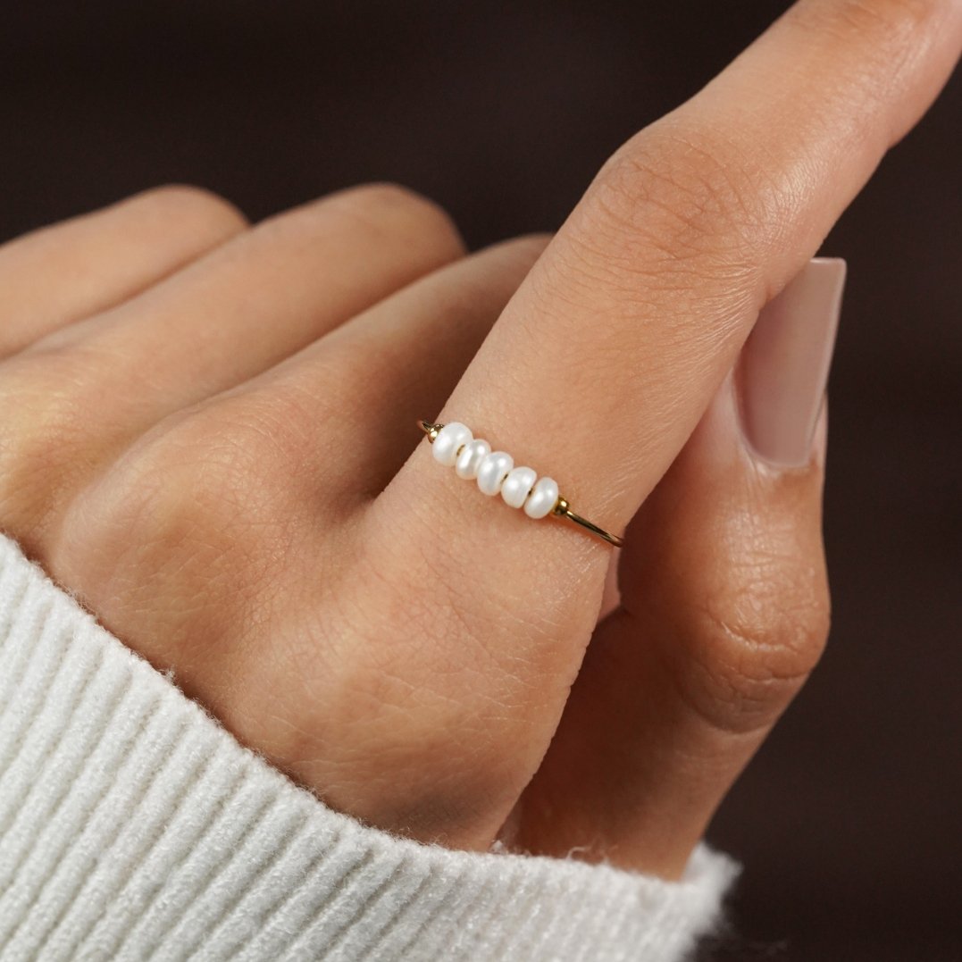 Silva - Ring with Freshwater Pearls