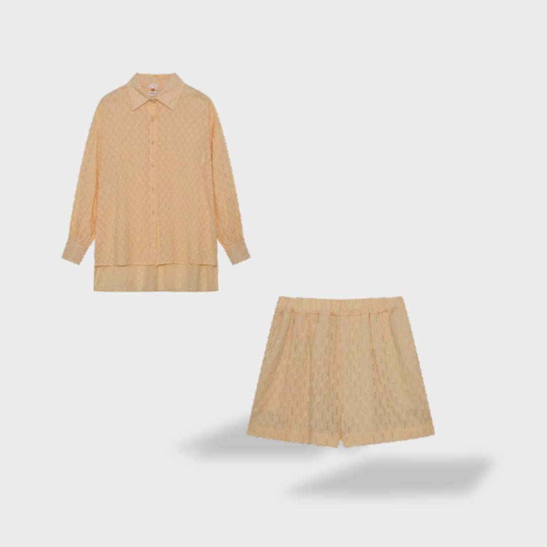 Montserrat | Stylish Elegance Shirt