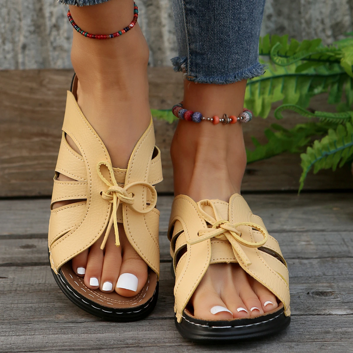 Kamila™ Relaxed Comfort Sandals