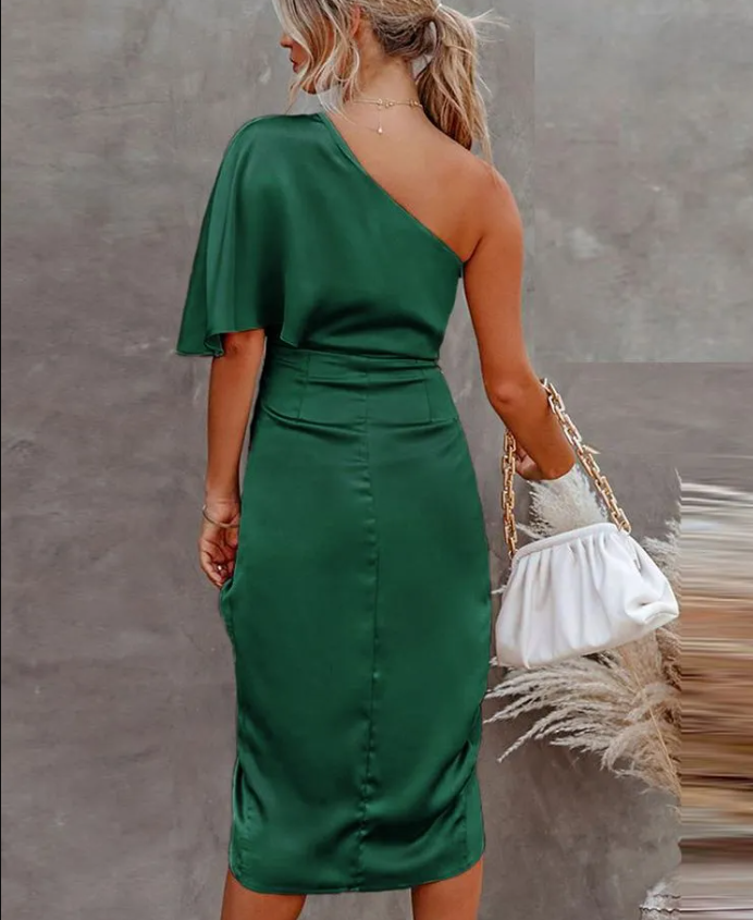 Naomi™ | Sleek and Stylish Tailored Dress