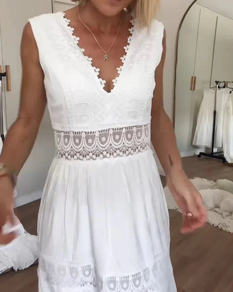 Rosélia | Women's V-Neck Lace Maxi Dress