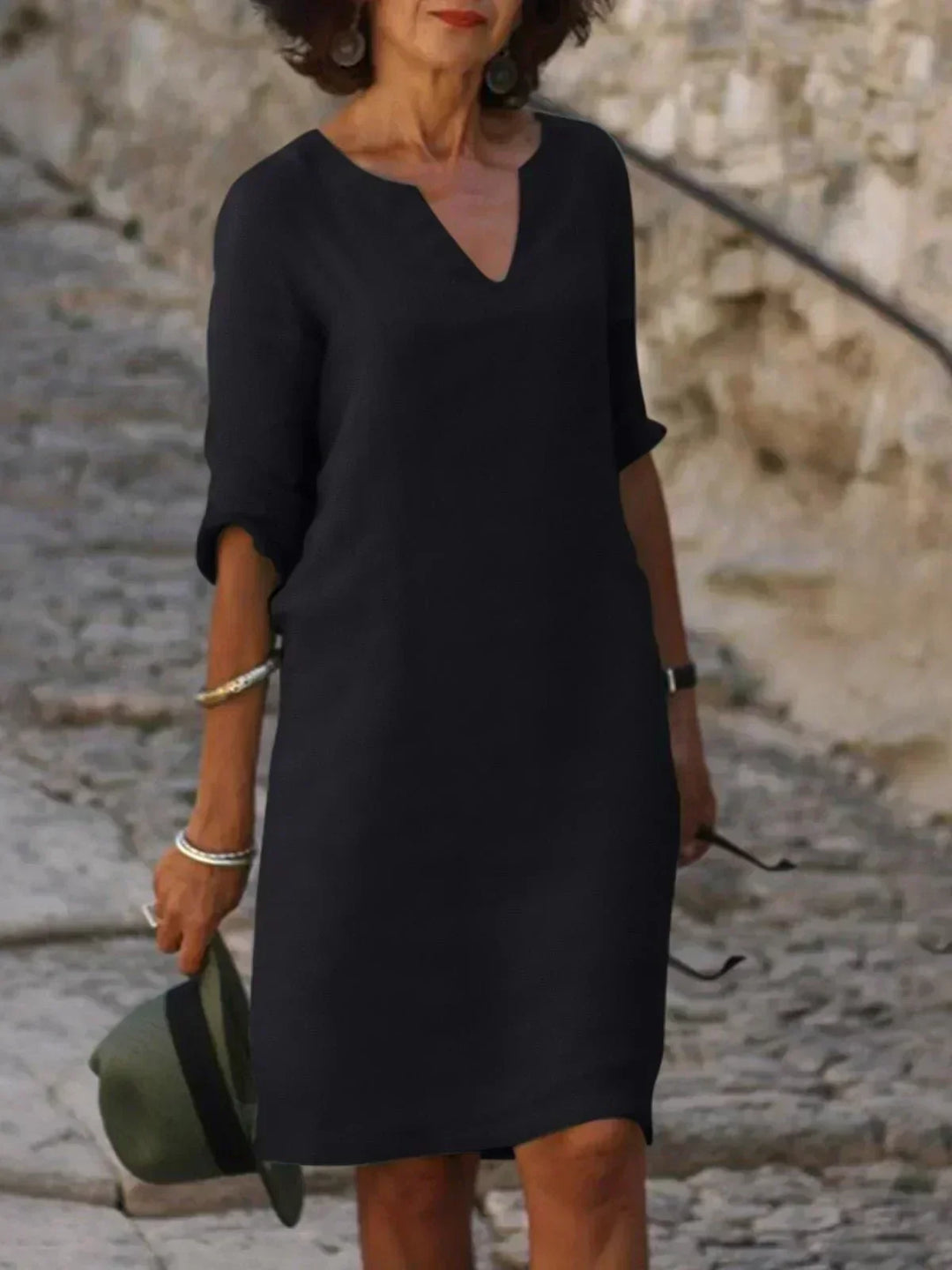 Lola | Women's Relaxed V-Neck Midi Dress with Pockets