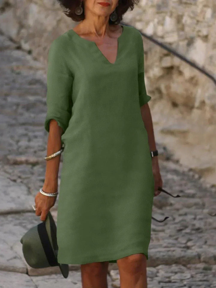 Lola | Women's Relaxed V-Neck Midi Dress with Pockets