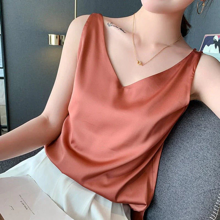 Levoire | Women's Elegant Soft Tank Top